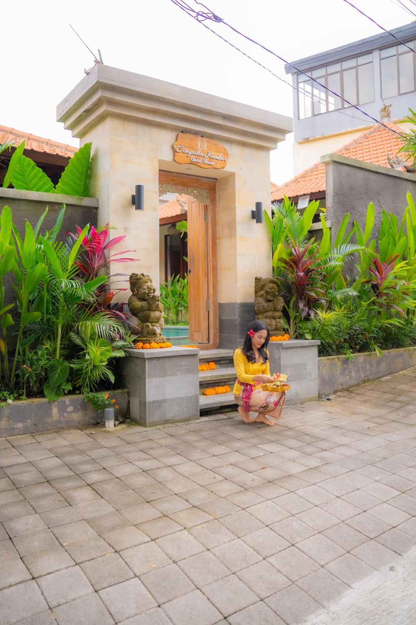 Cempaka Kembar Guest House Убуд Екстер'єр фото